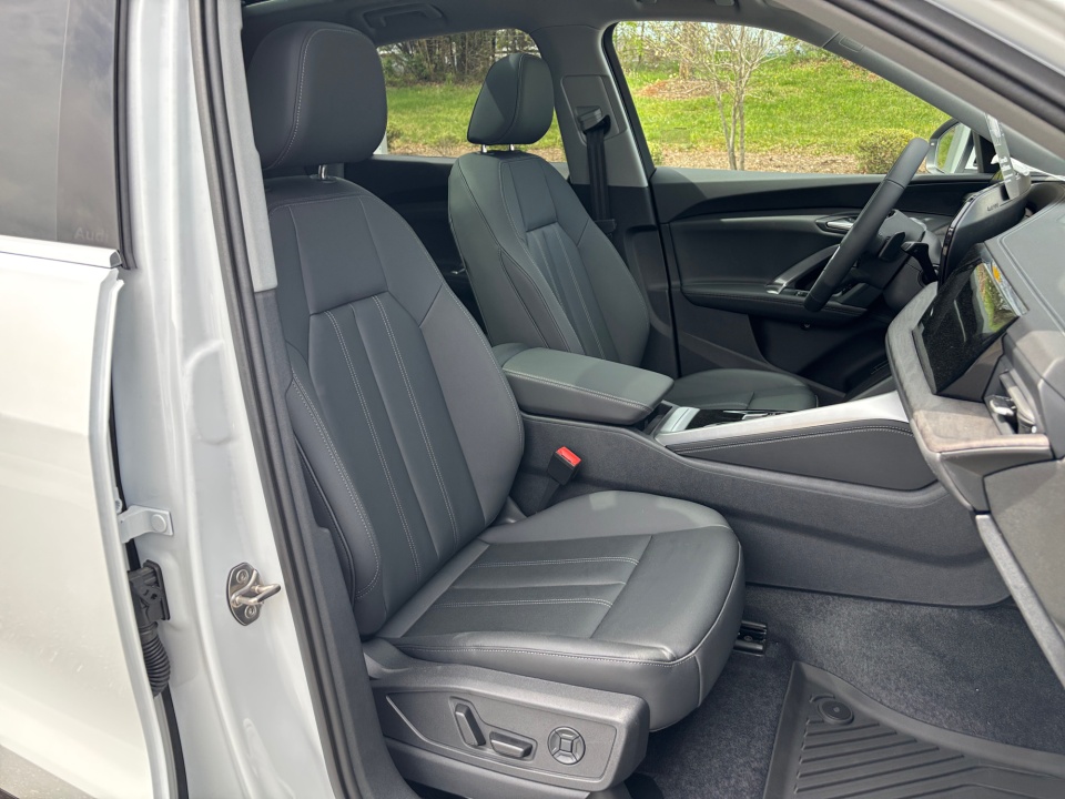 WA11AAGU5T2004709 2026 Audi Q5 Premium TFSI quattro S tronic