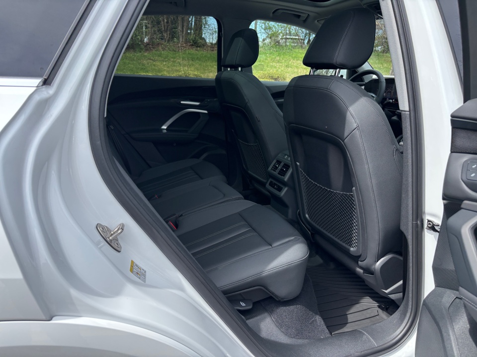 WA11AAGU5T2004709 2026 Audi Q5 Premium TFSI quattro S tronic