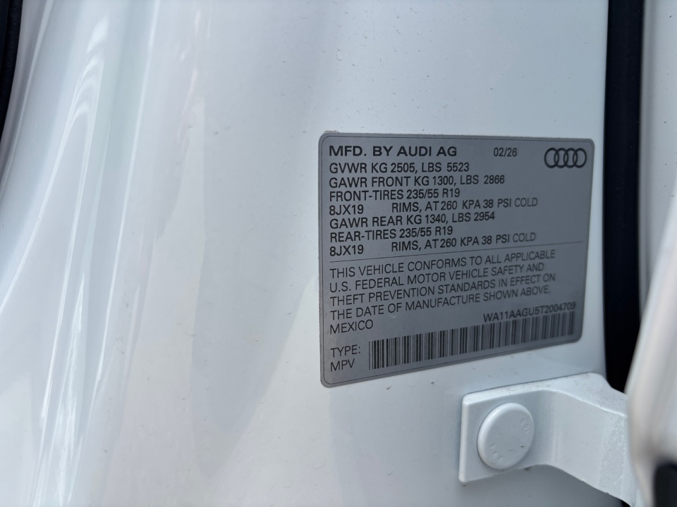 WA11AAGU5T2004709 2026 Audi Q5 Premium TFSI quattro S tronic
