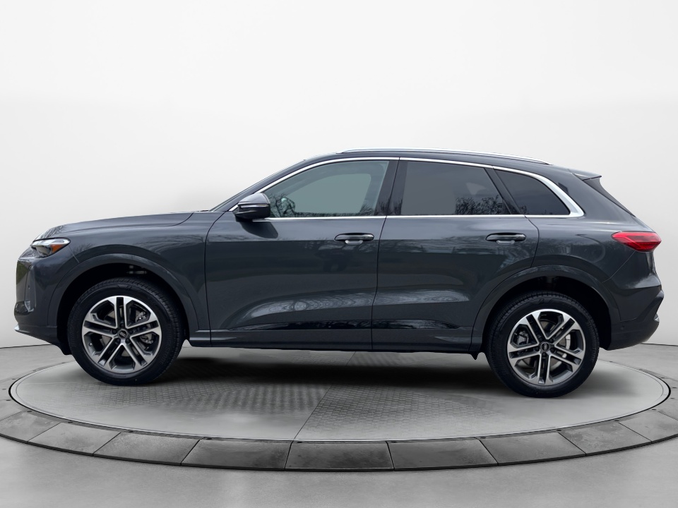 WA11AAGU7T2003271 2026 Audi Q5 Premium TFSI quattro S tronic