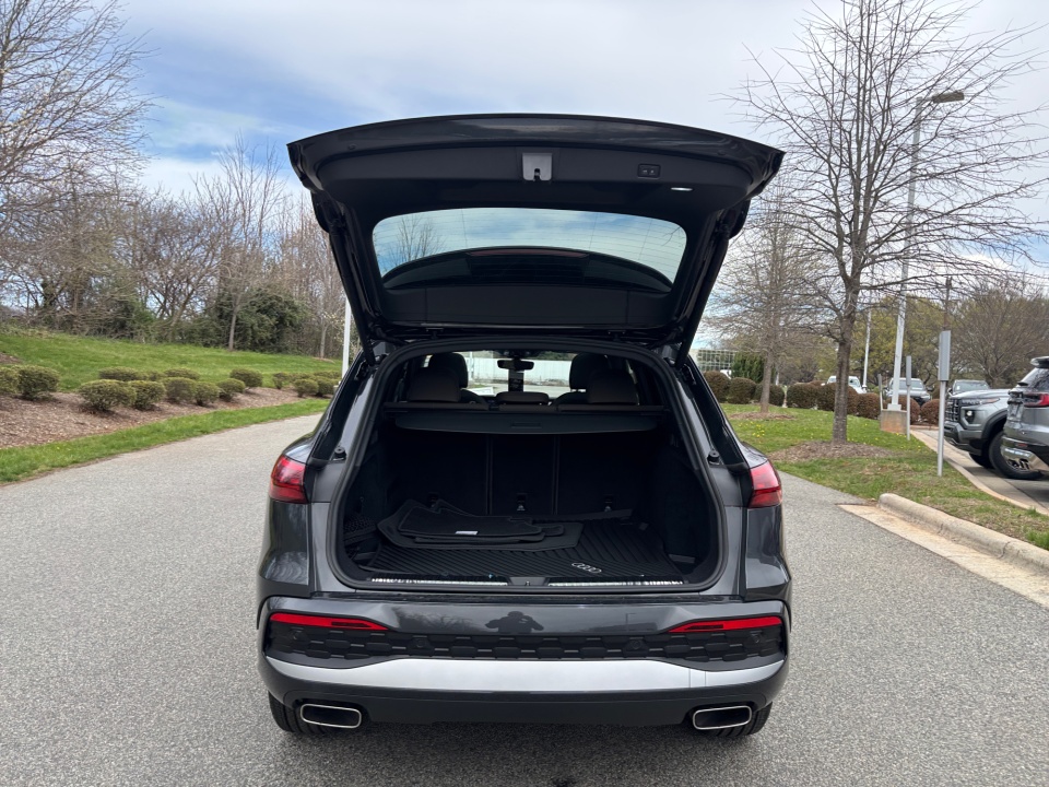 WA11AAGU7T2003271 2026 Audi Q5 Premium TFSI quattro S tronic