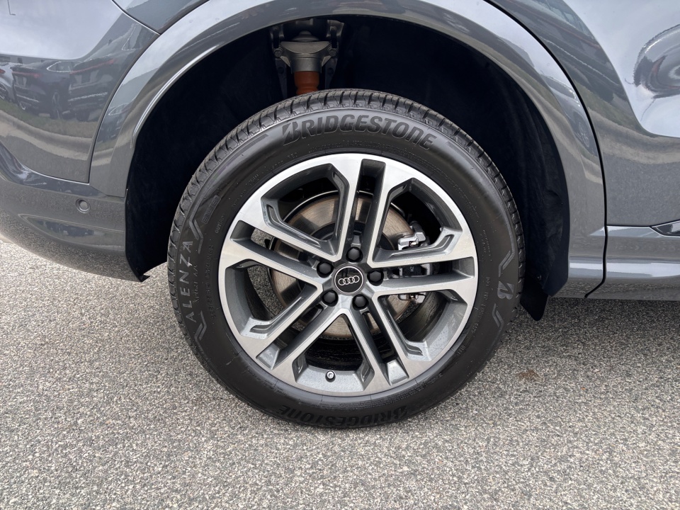 WA11AAGU7T2003271 2026 Audi Q5 Premium TFSI quattro S tronic