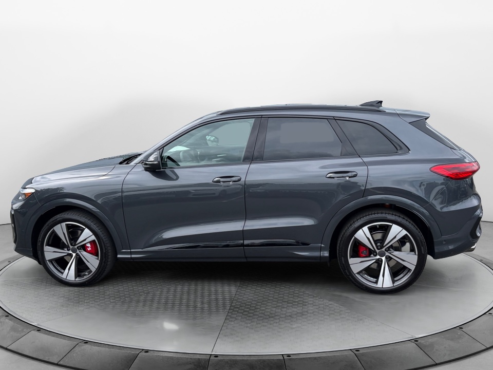WA125AGU1T2045430 2026 Audi SQ5 Premium Plus