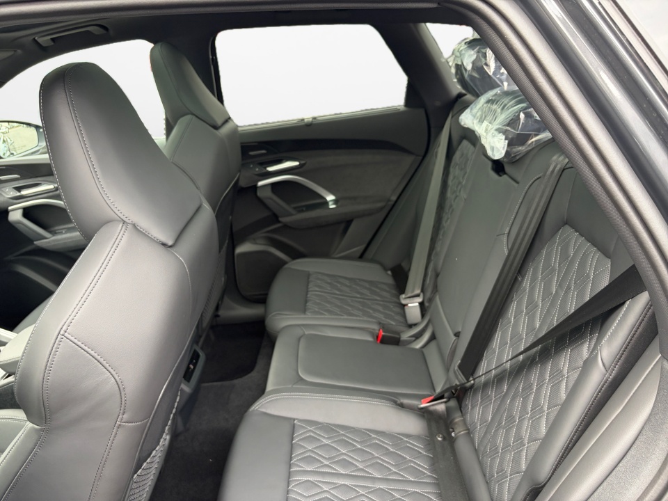 WA125AGU1T2045430 2026 Audi SQ5 Premium Plus