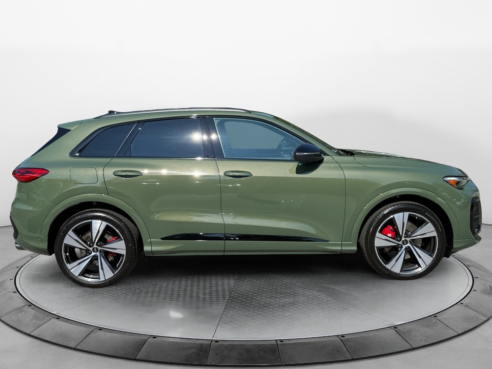 WA125AGU2T2044156 2026 Audi SQ5 Premium Plus