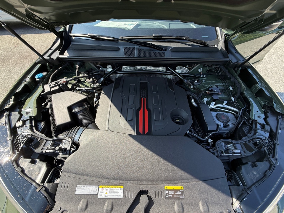 WA125AGU2T2044156 2026 Audi SQ5 Premium Plus