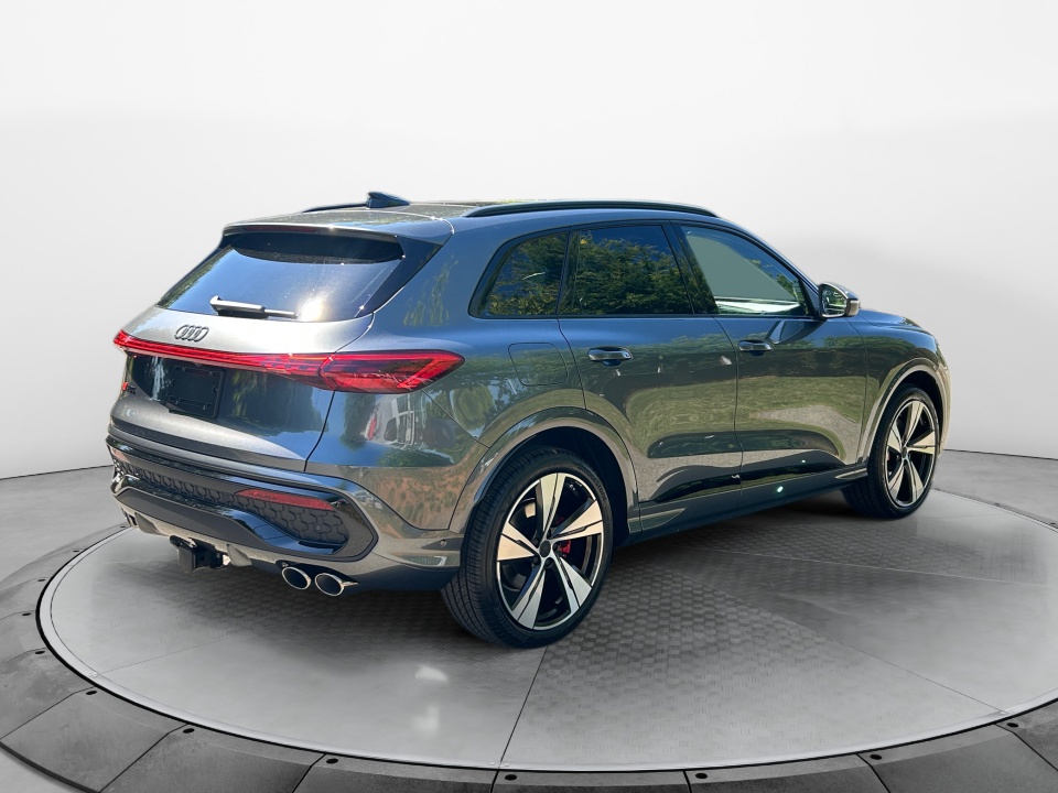 WA125AGU4T2033109 2026 Audi SQ5 Premium Plus TFSI quattro S tronic