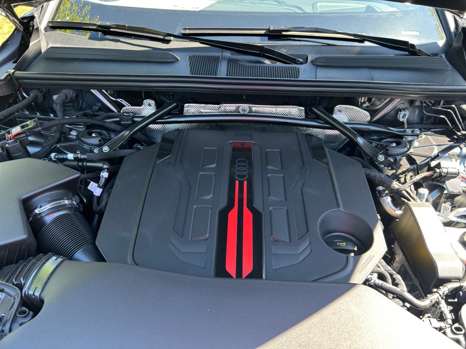 WA125AGU4T2033109 2026 Audi SQ5 Premium Plus TFSI quattro S tronic