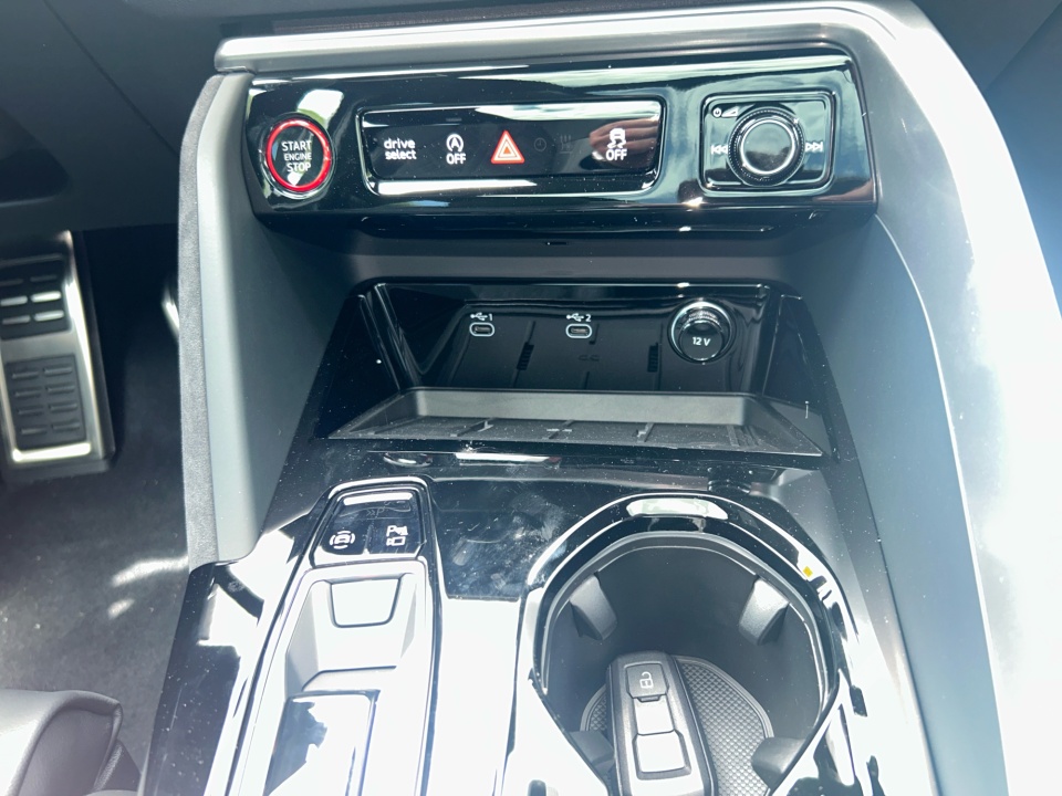 WA125AGU5T2026993 2026 Audi SQ5 Premium Plus TFSI quattro S tronic