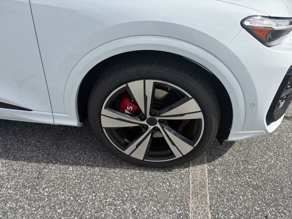 WA125AGU7T2034805 2026 Audi SQ5 Premium Plus