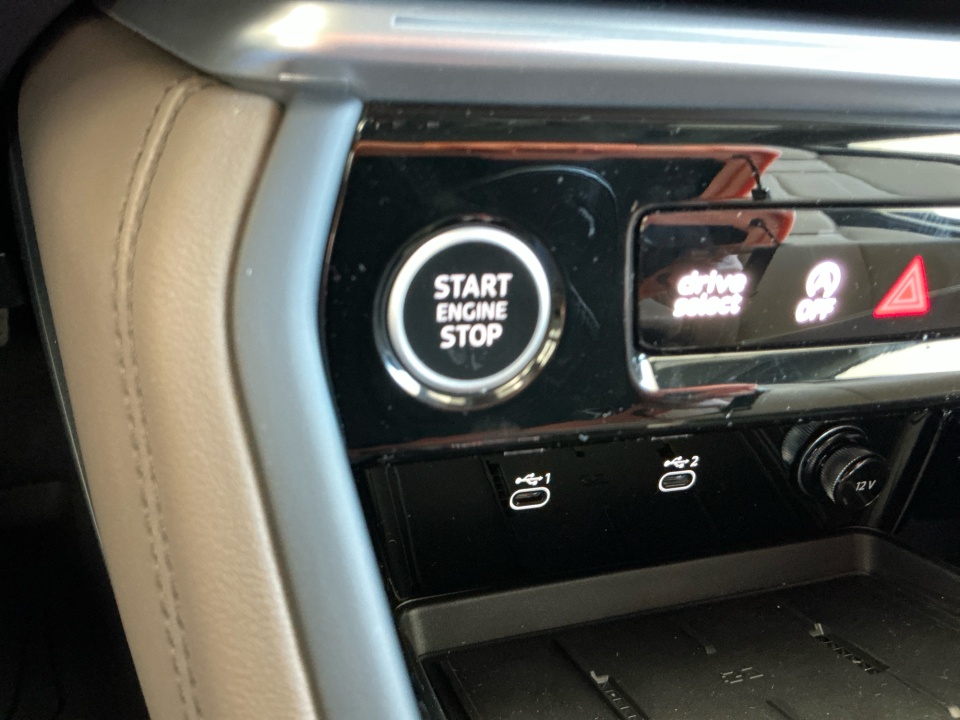 WA12AAGU0S2110360 2025 Audi All-new Q5 Premium Plus TFSI quattro S tronic