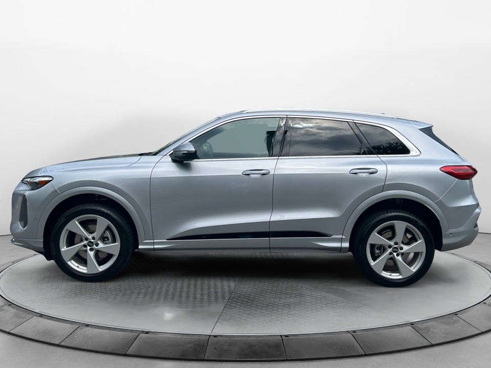 WA12AAGU3T2036837 2026 Audi Q5 Premium Plus TFSI quattro S tronic