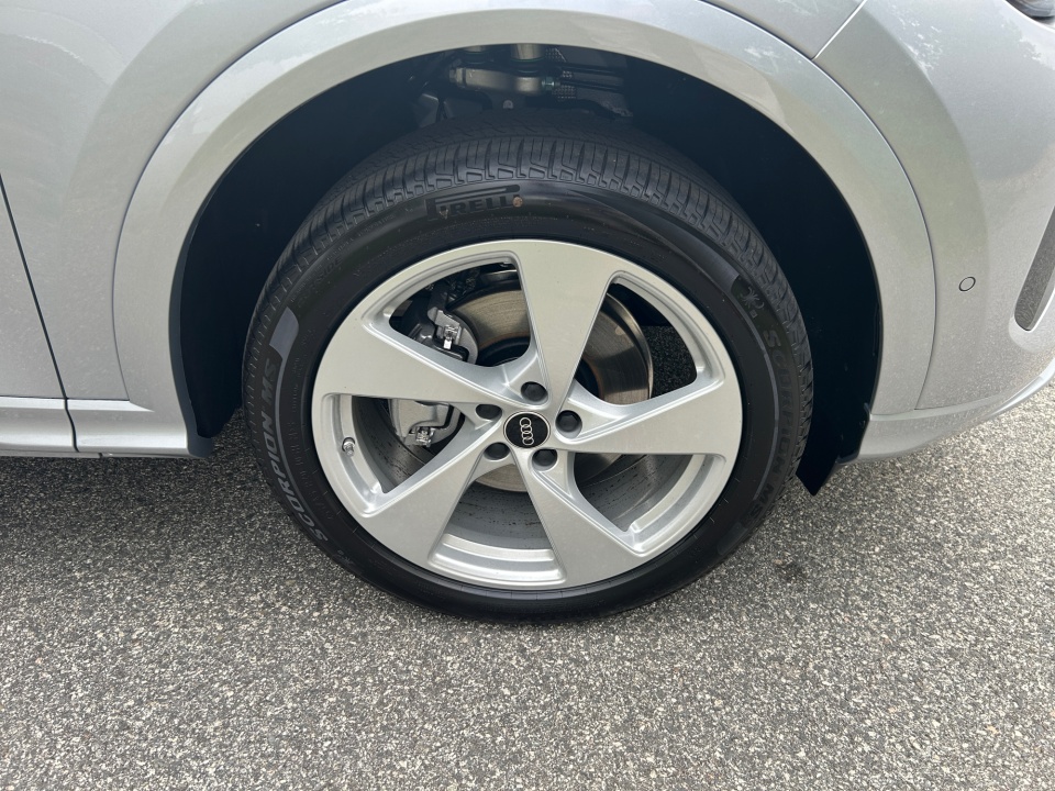 WA12AAGU3T2036837 2026 Audi Q5 Premium Plus TFSI quattro S tronic