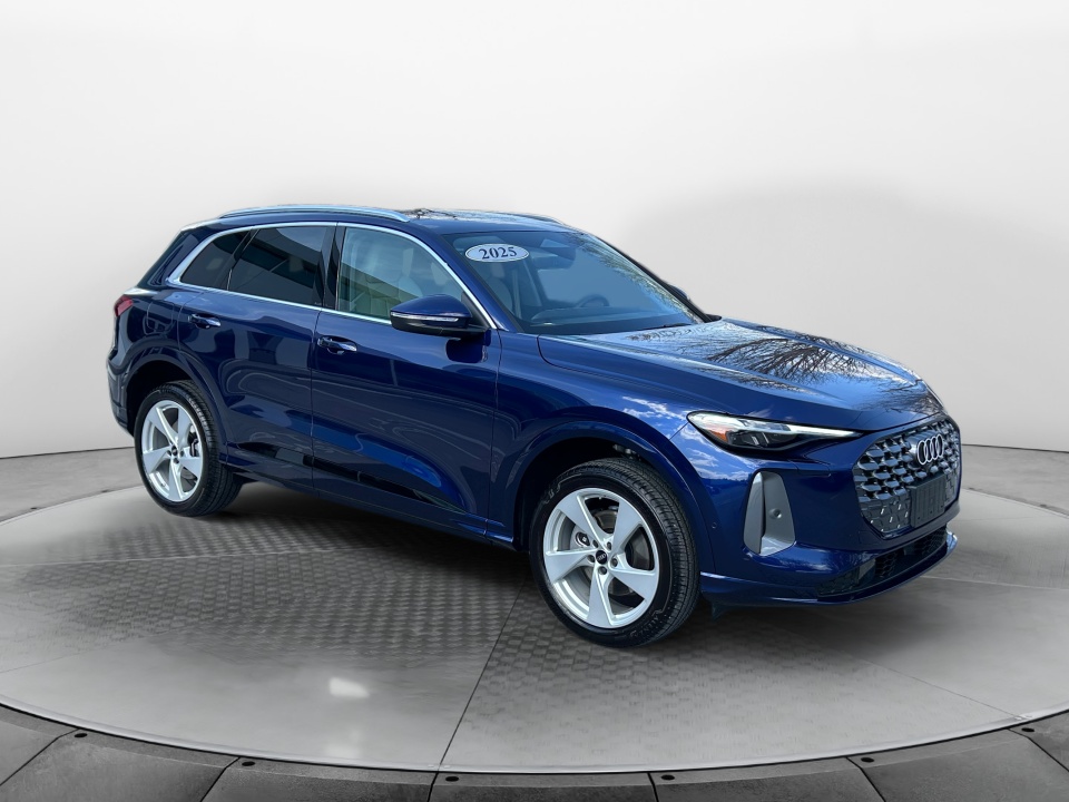 2025 Audi Q5 quattro Premium Plus 40 TFSI