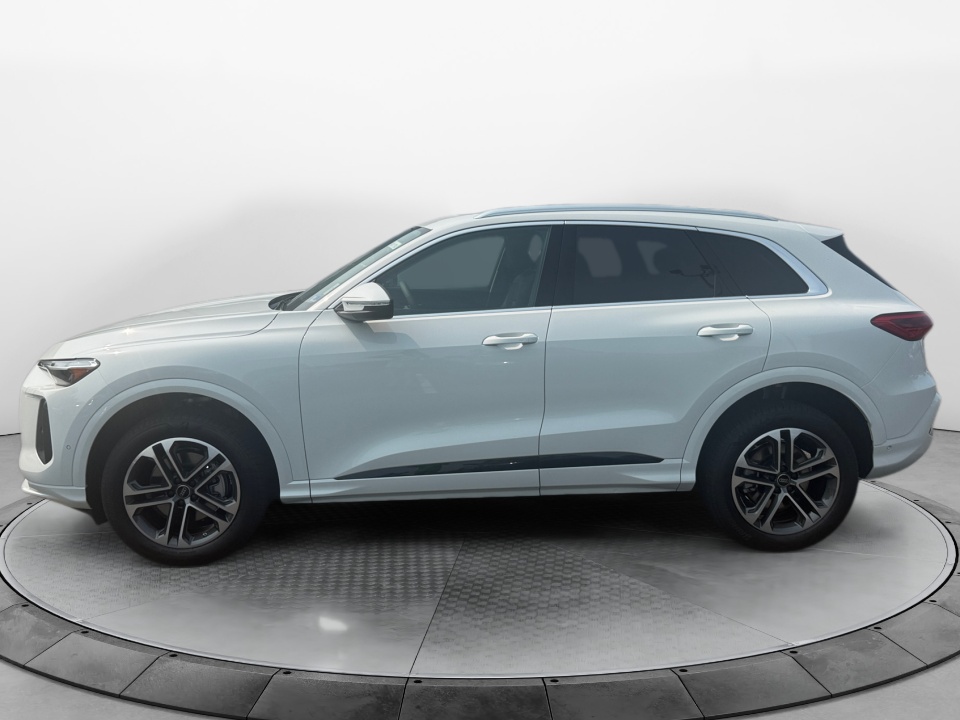 WA12AAGU4T2039293 2026 Audi Q5 Premium Plus TFSI quattro S tronic