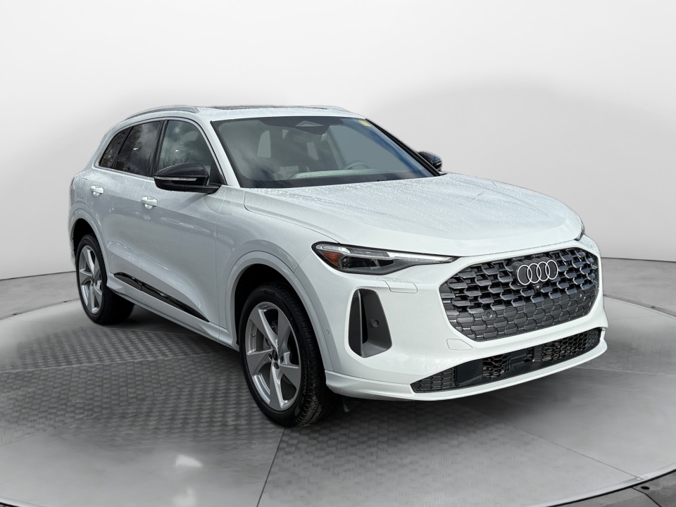 2025 Audi Q5 quattro Premium Plus 40 TFSI