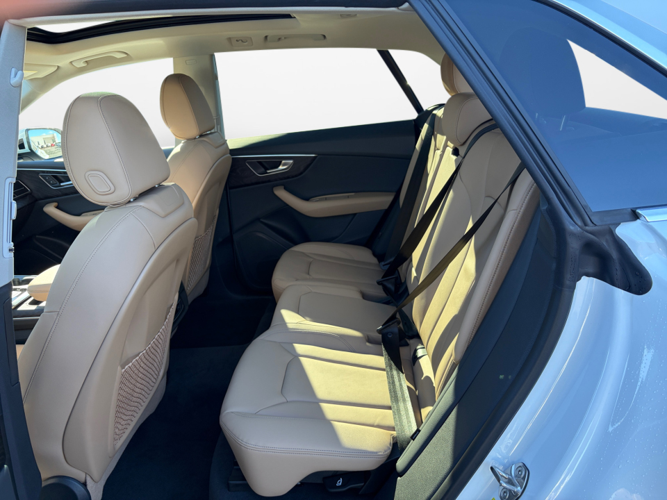 WA12AAGU5S2096410 2025 Audi All-new Q5 Premium Plus TFSI quattro S tronic