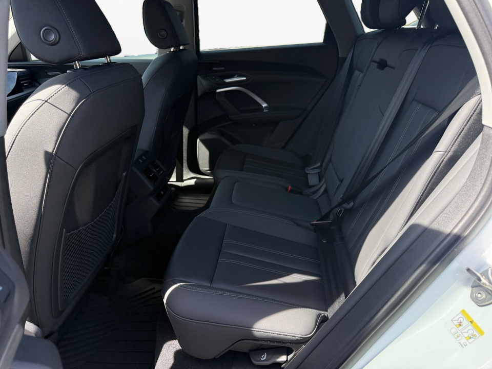 WA12AAGU5T2000857 2026 Audi Q5 Premium Plus