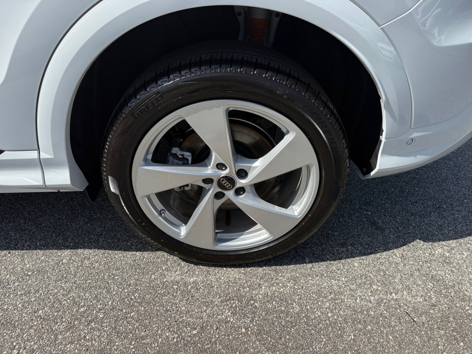 WA12AAGU5T2000857 2026 Audi Q5 Premium Plus