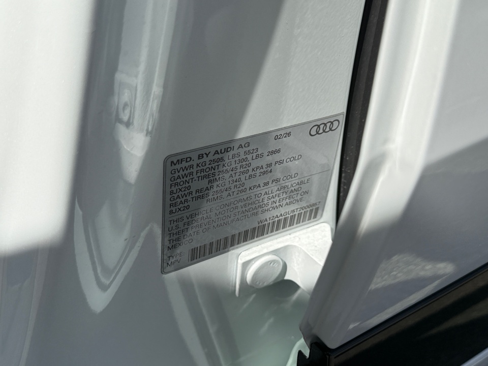 WA12AAGU5T2000857 2026 Audi Q5 Premium Plus