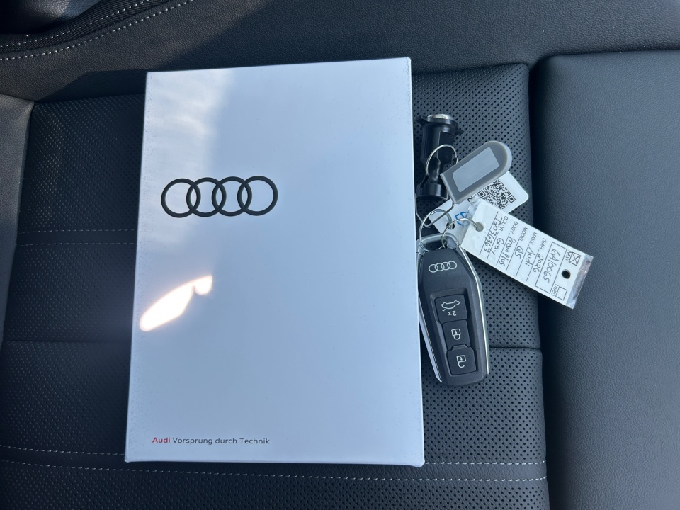 WA12AAGU6T2036363 2026 Audi Q5 Premium Plus TFSI quattro S tronic