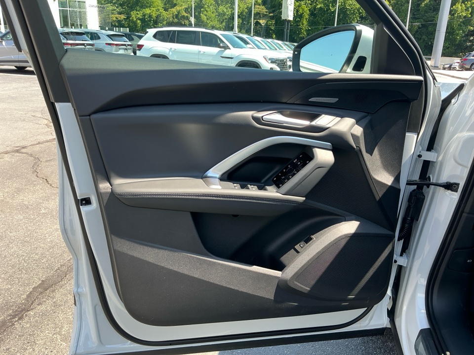 WA12AAGU6T2039053 2026 Audi Q5 Premium Plus TFSI quattro S tronic