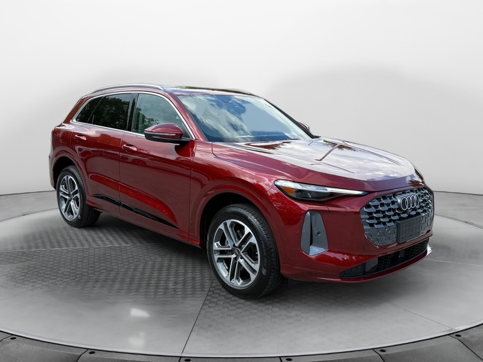 Red 2026 Audi Q5 SUV / Crossover All-Wheel Drive Automatic