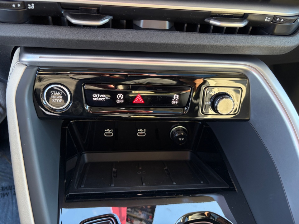 WA12AAGU8S2122644 2025 Audi All-new Q5 Premium Plus TFSI quattro S tronic