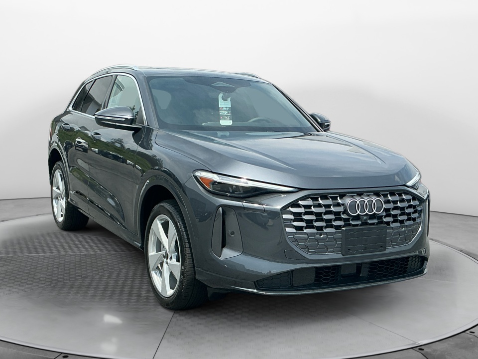 used 2025 Audi Q5 Premium Plus
