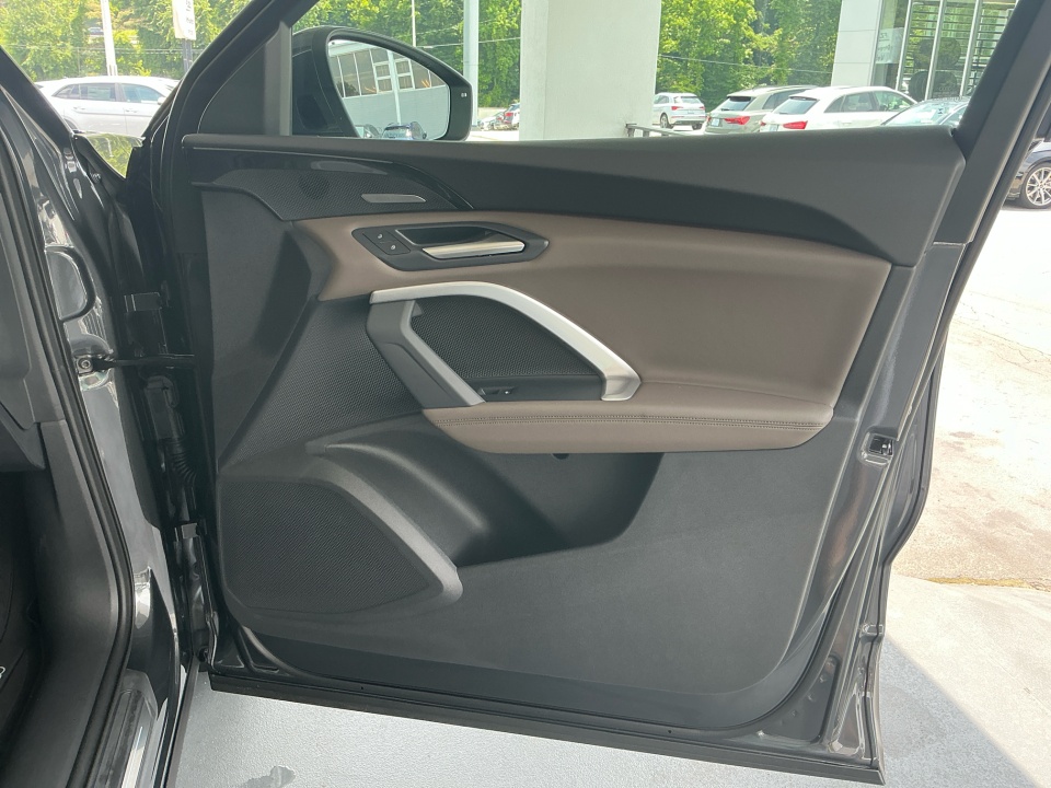 WA12AAGU9S2033973 2025 Audi Q5 Premium Plus