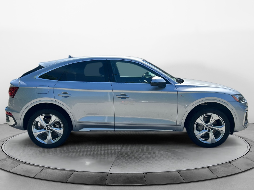 WA15AAFYXN2071718 2022 Audi Q5 Sportback Premium Plus 45 TFSI S line quattro S tronic