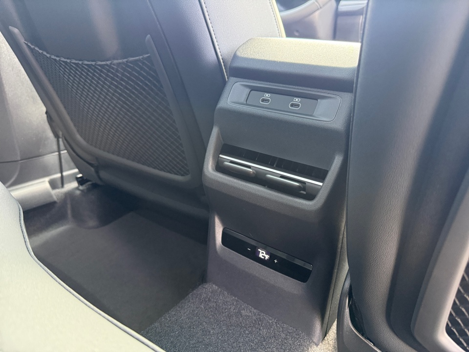 WA1ABCFJ0T1023559 2026 Audi Q3 S line