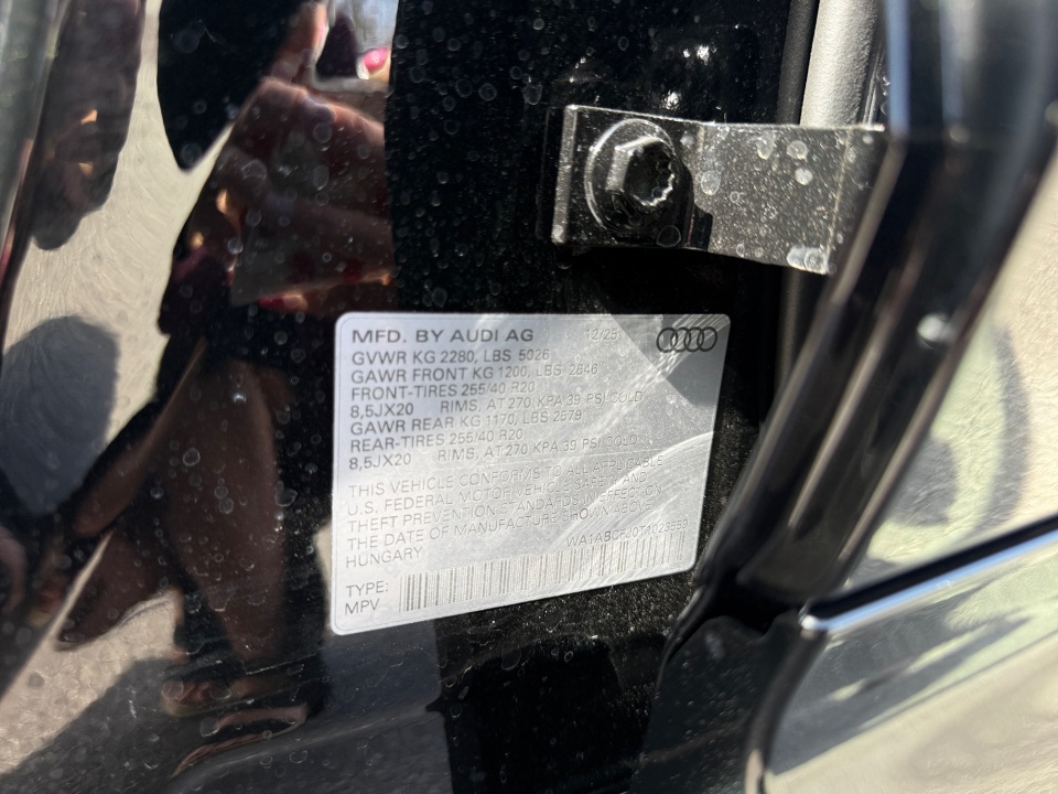 WA1ABCFJ0T1023559 2026 Audi Q3 S line