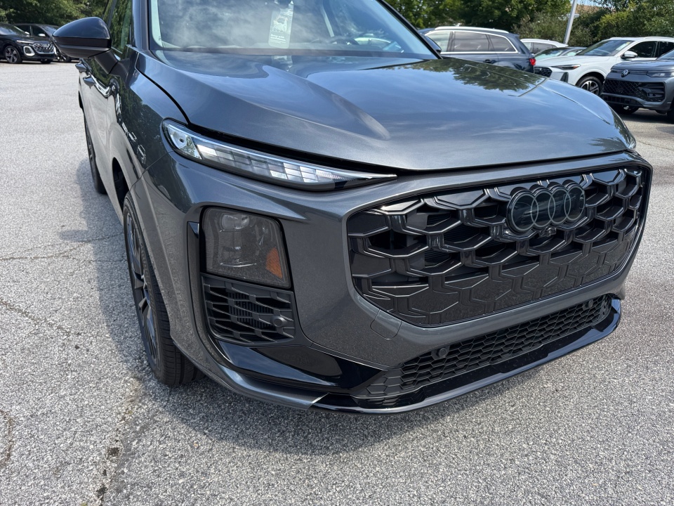 WA1ABCFJ2T1119032 2026 Audi Q3 S line