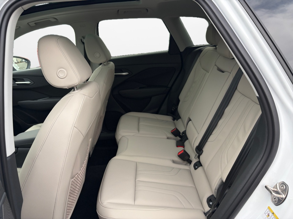 WA1ABCFJ3T1026911 2026 Audi Q3 S line