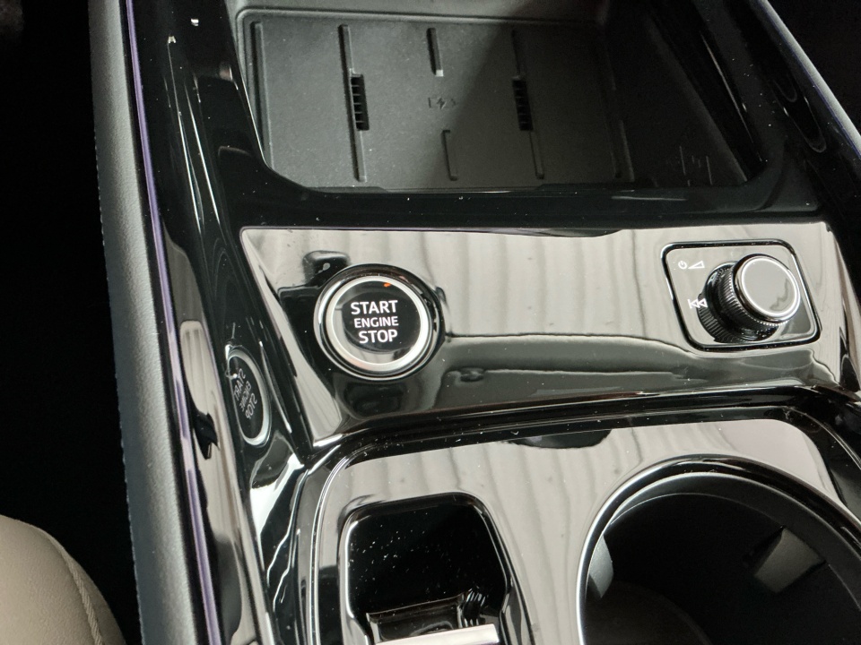 WA1ABCFJ4T1074322 2026 Audi Q3 TFSI quattro S tronic