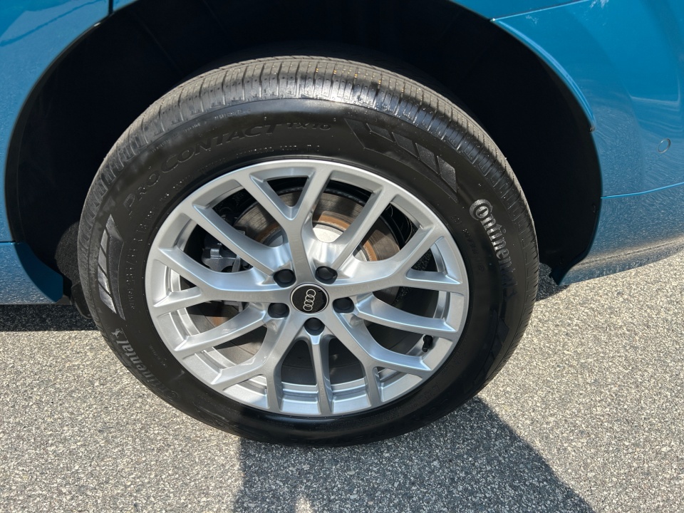 WA1ABCFJ4T1093467 2026 Audi Q3 S line