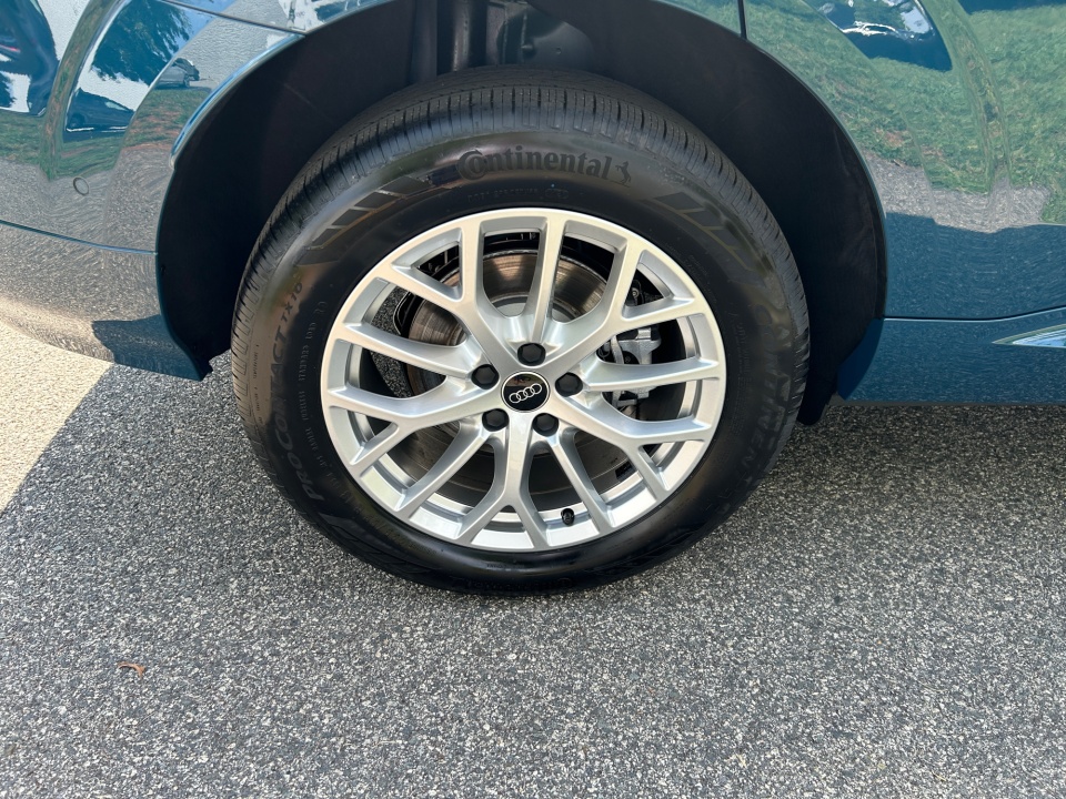 WA1ABCFJ4T1093467 2026 Audi Q3 S line