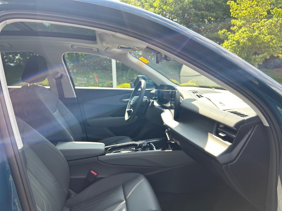 WA1ABCFJ4T1093467 2026 Audi Q3 S line