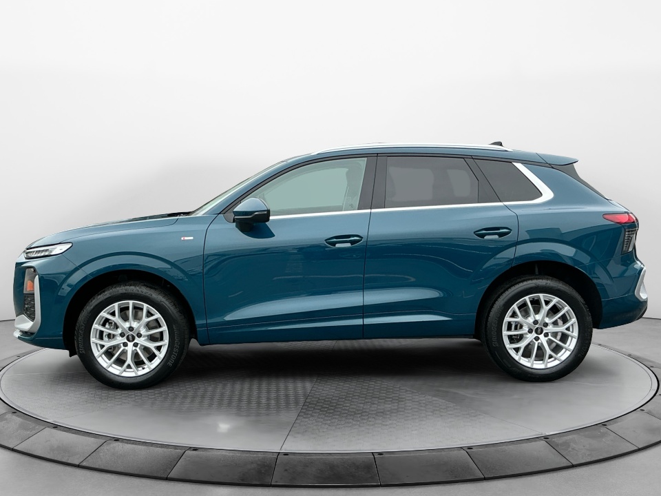 WA1ABCFJ5T1075818 2026 Audi Q3 TFSI quattro S tronic