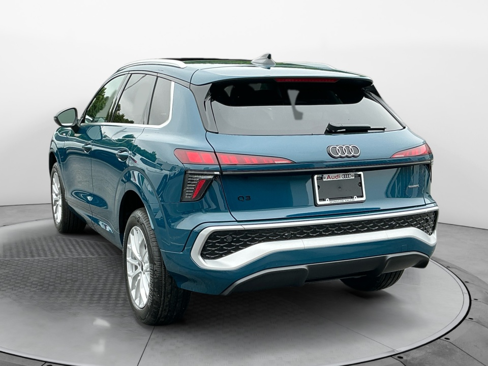 WA1ABCFJ5T1075818 2026 Audi Q3 TFSI quattro S tronic