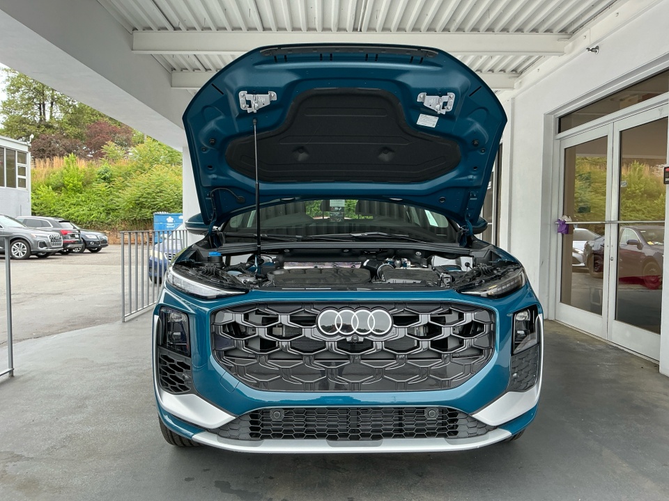 WA1ABCFJ5T1075818 2026 Audi Q3 TFSI quattro S tronic