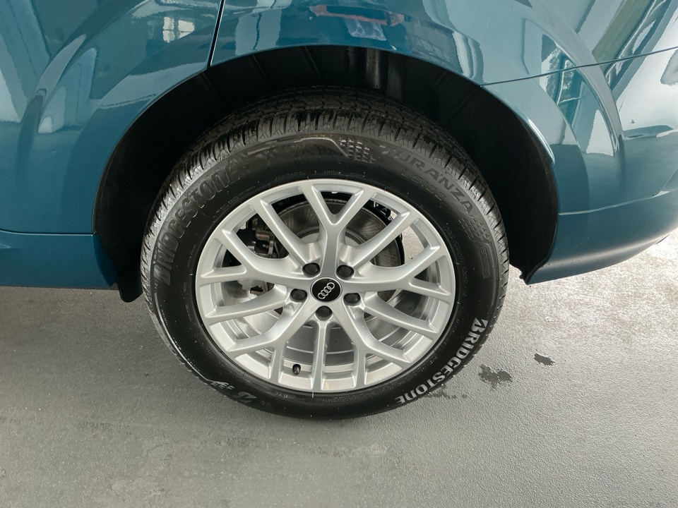 WA1ABCFJ5T1075818 2026 Audi Q3 TFSI quattro S tronic