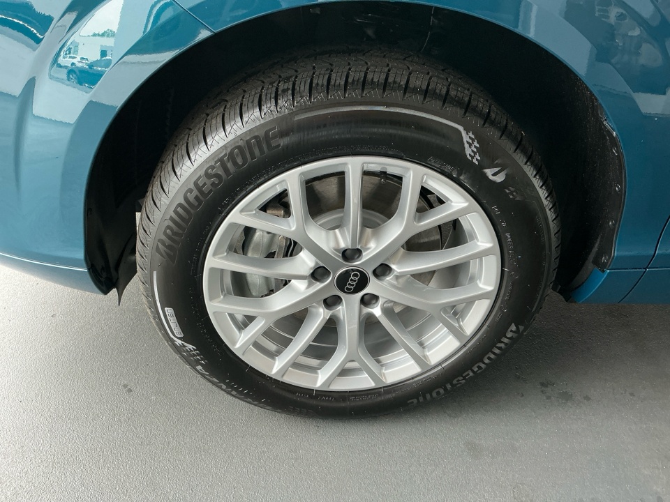 WA1ABCFJ5T1075818 2026 Audi Q3 TFSI quattro S tronic