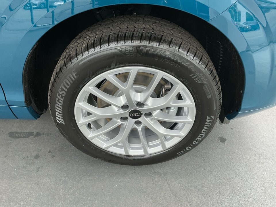 WA1ABCFJ5T1075818 2026 Audi Q3 TFSI quattro S tronic