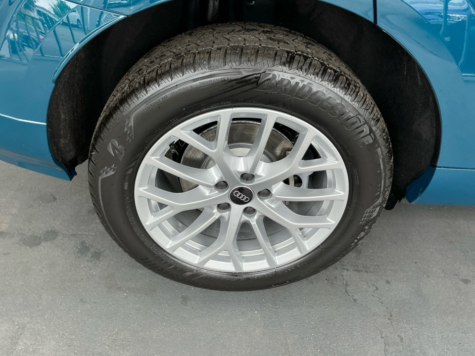 WA1ABCFJ5T1075818 2026 Audi Q3 TFSI quattro S tronic