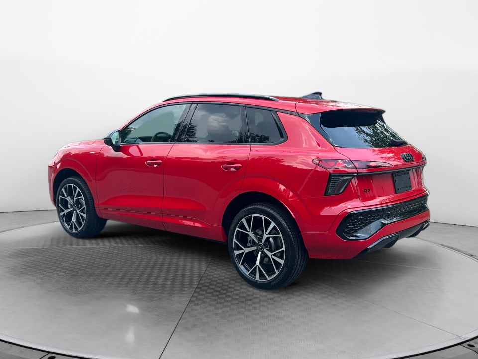WA1ABCFJ5T1094689 2026 Audi Q3 S line