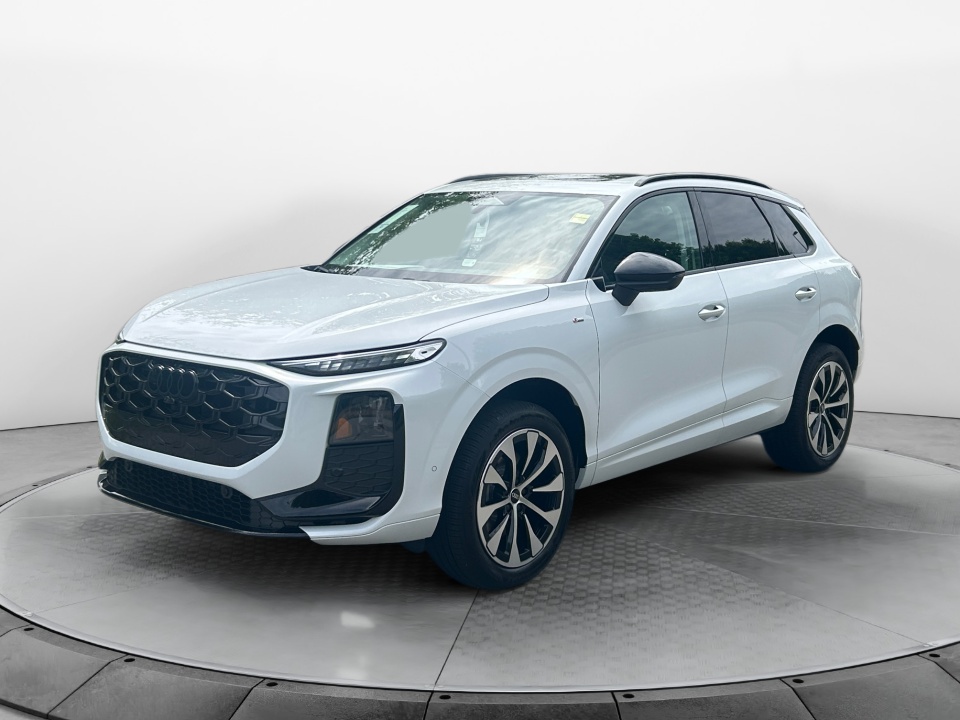 2026 Audi Q3 S line