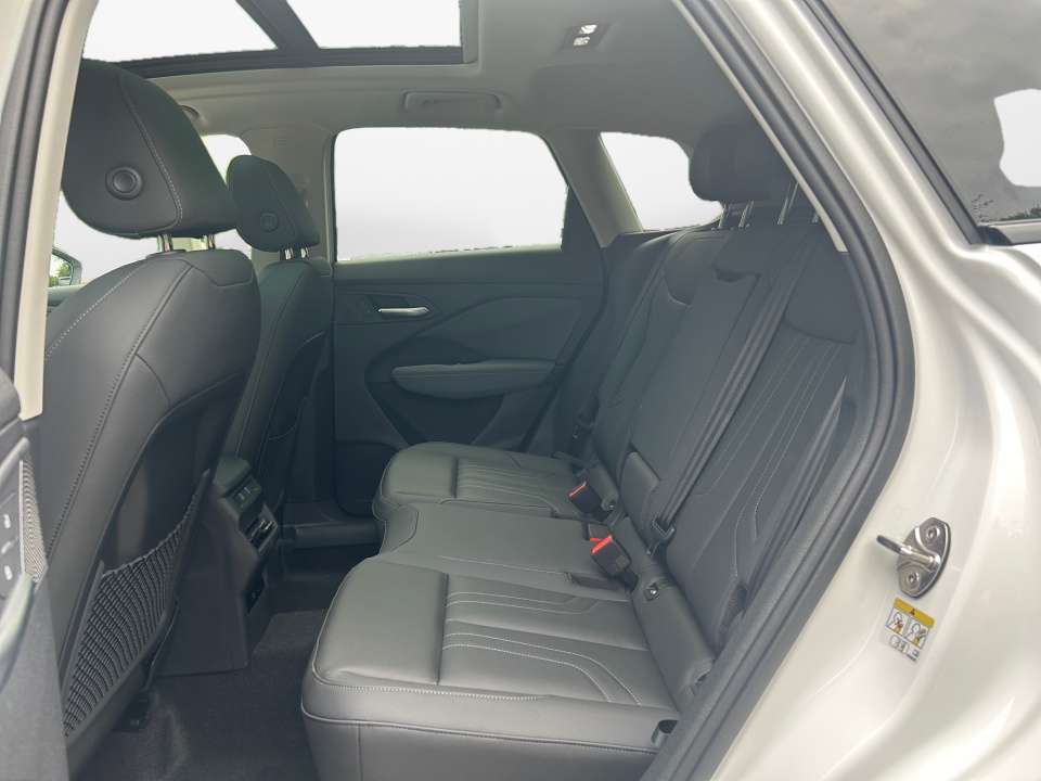 WA1ABCFJ8T1090300 2026 Audi Q3 S line