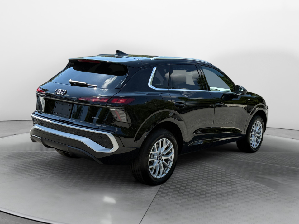 WA1ABCFJ9T1087812 2026 Audi Q3 S line
